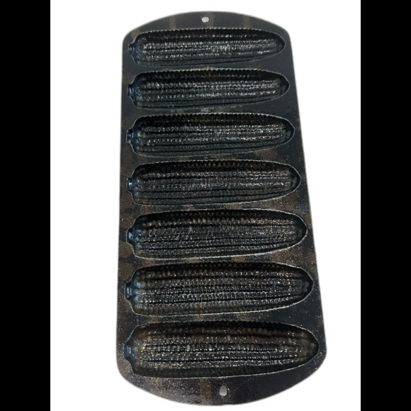 Lodge Cast Iron Corn Bread Pan 7 Ear 27C2 Preowned Seasoned - Picture 2 of 9